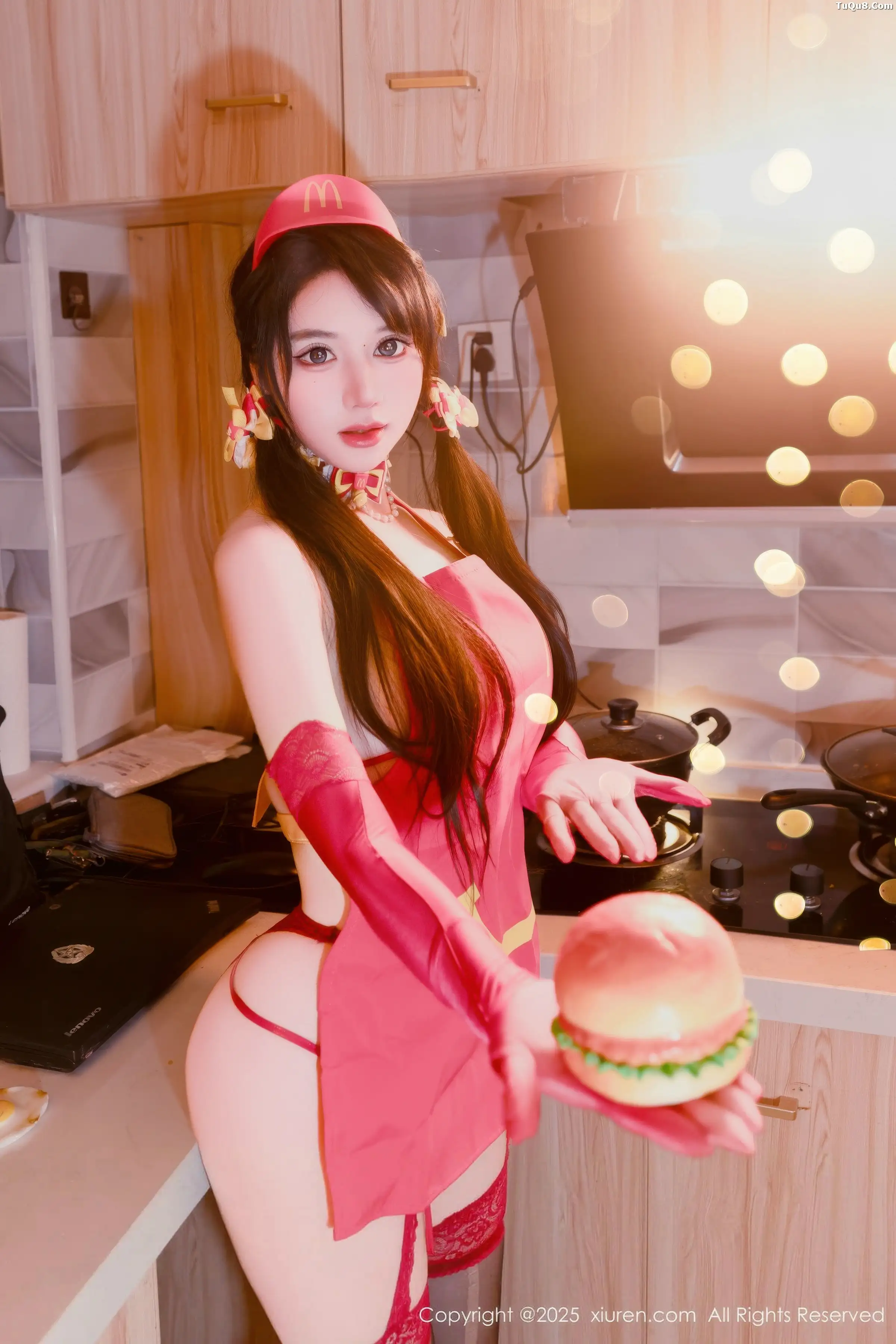 [XiuRen] 20251225 N11154 Xixi loves eating strawberries#[78P]-5